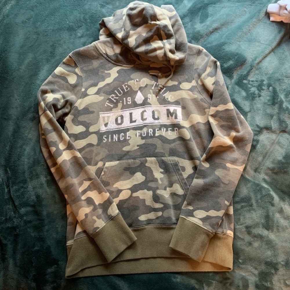 Women’s hoodie bundle